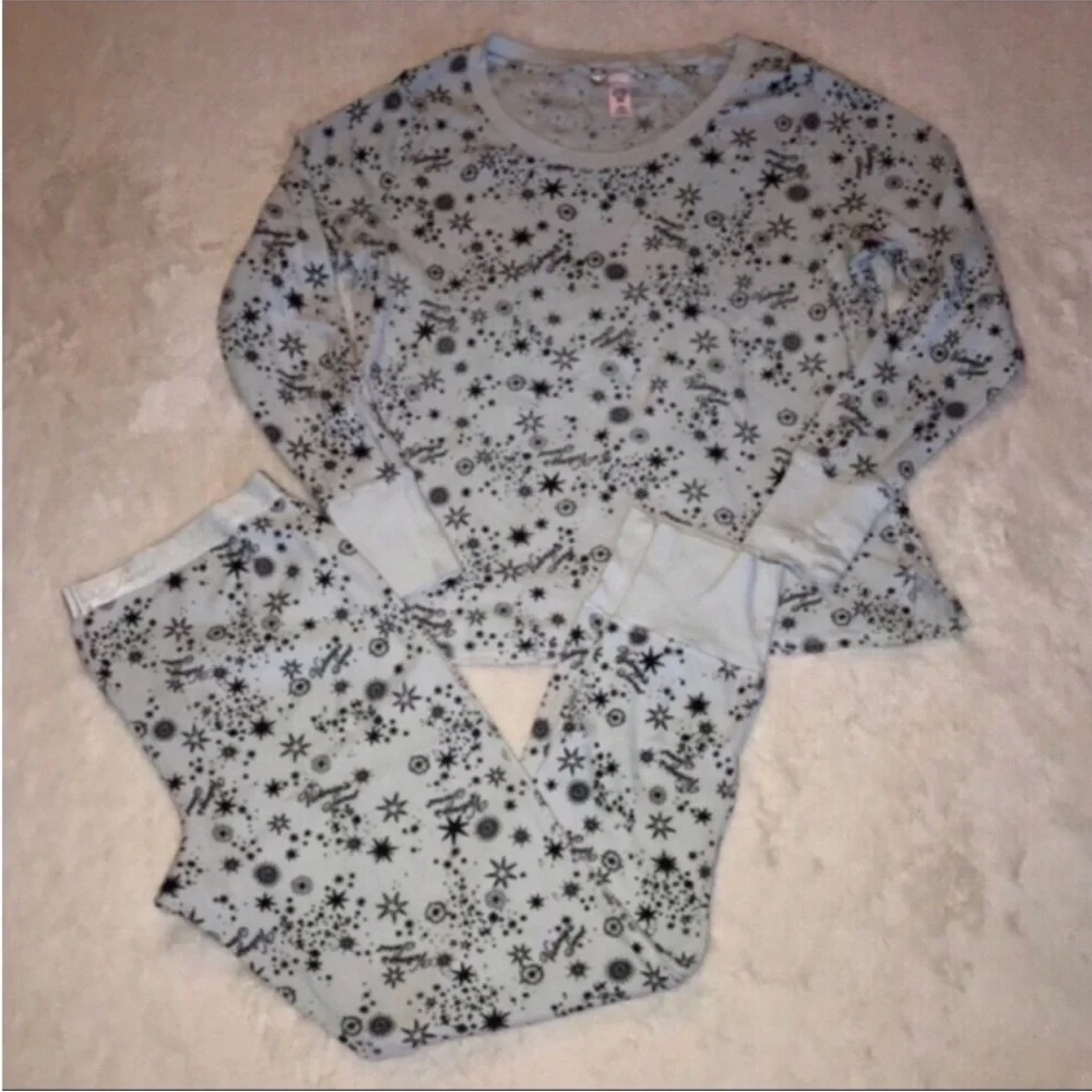 Victoria’s Secret Thermal Pajama Set